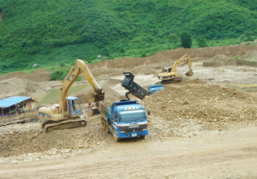 老撾、柬埔寨礦區工程車(chē)